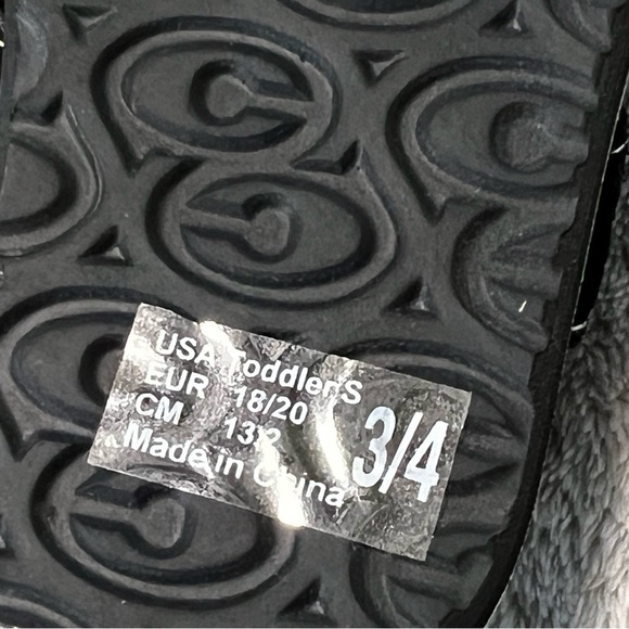 Cobian Toddler Flip Flops - Picture 5 of 7